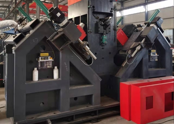 About 150KW Total Power CNC Angle Drilling And Marking Line 9 CNC Axes Hydraulic Station Air Cooling Method