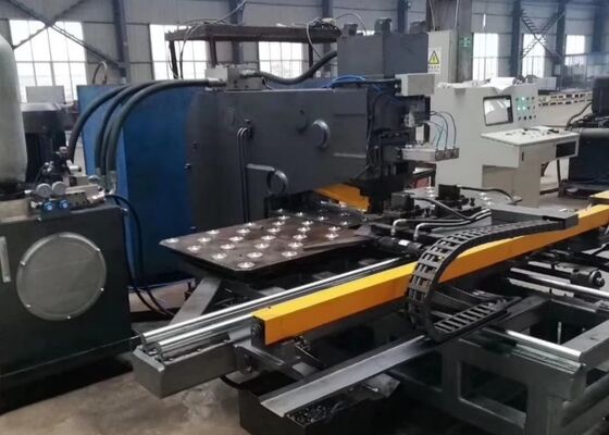 180mm Stroke Of Drilling Spindle Cnc Plate Punching Machine For Transmission Tower